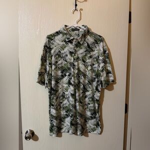 Green and White Leaf Print Men's Polo Shirt Size XL NWT
